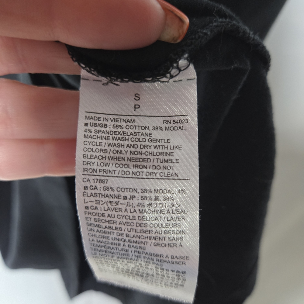 Banana Republic Small Timeless Tee Classic Black Short Sleeve Top T-shirt Cotton - Picture 3 of 4